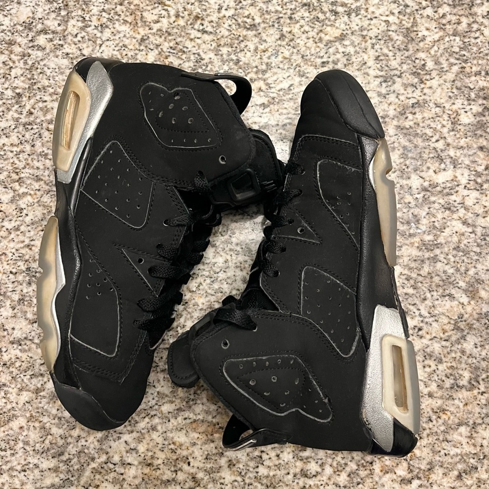 Air Jordan 6 Retro Mid Chrome SIZE 5y